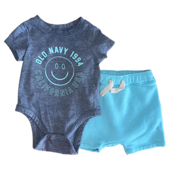 Old Navy Other - ⭐️ 0-3 Month Old Navy Baby Boys Outfit⭐️